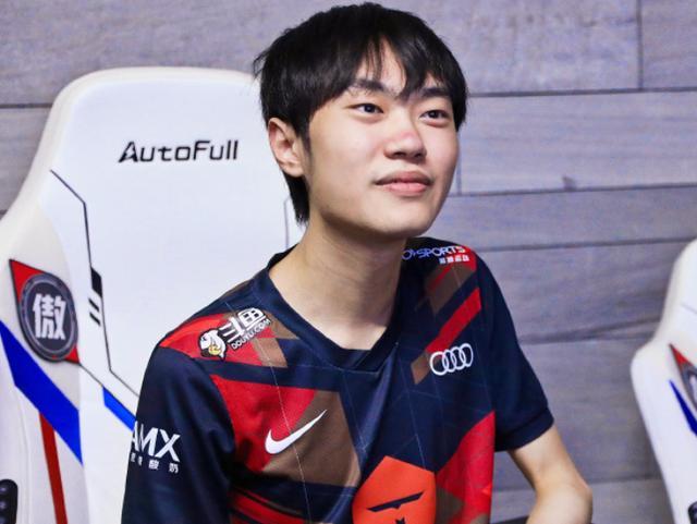 传给顺下大 传给顺下大